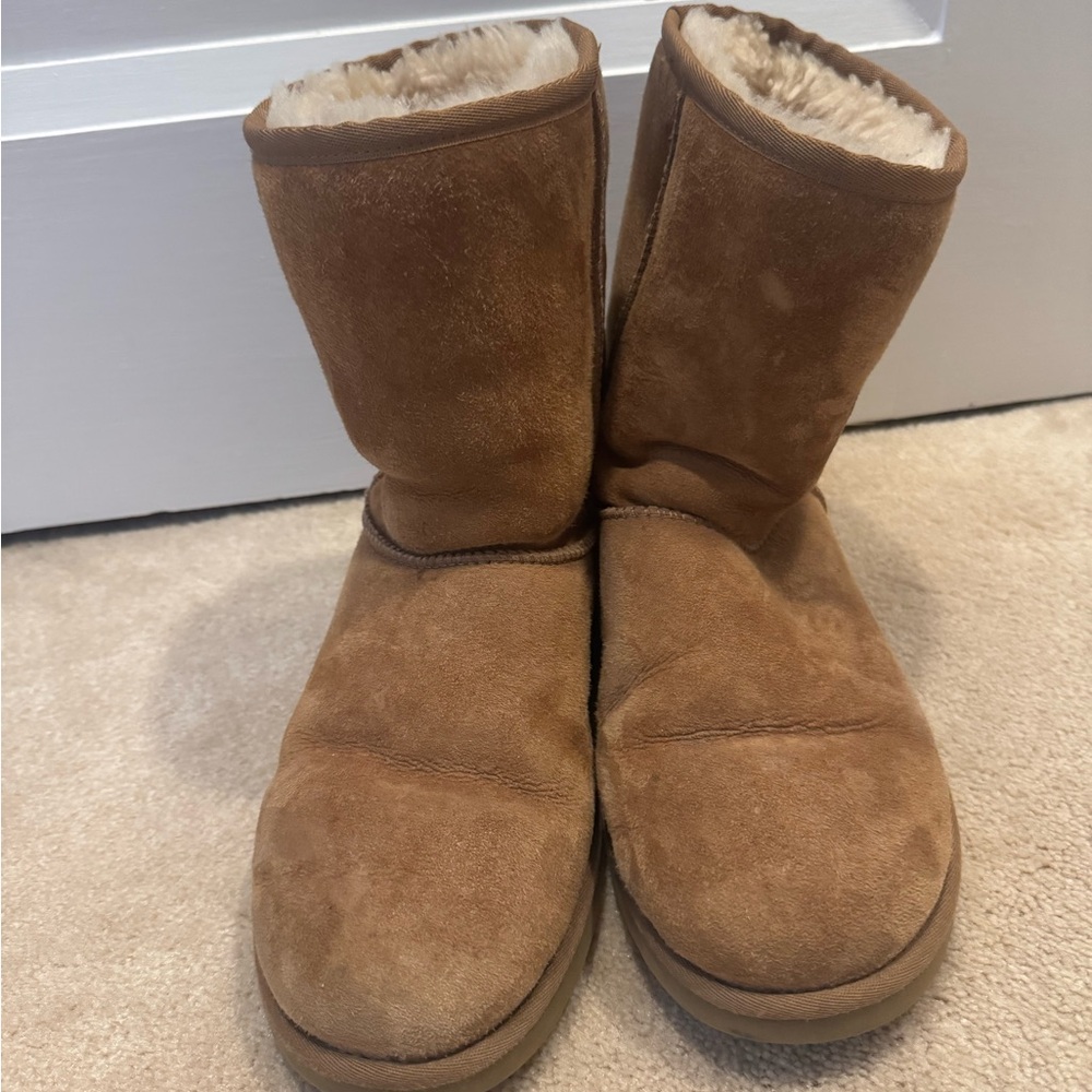 UGG Classic Short Boots